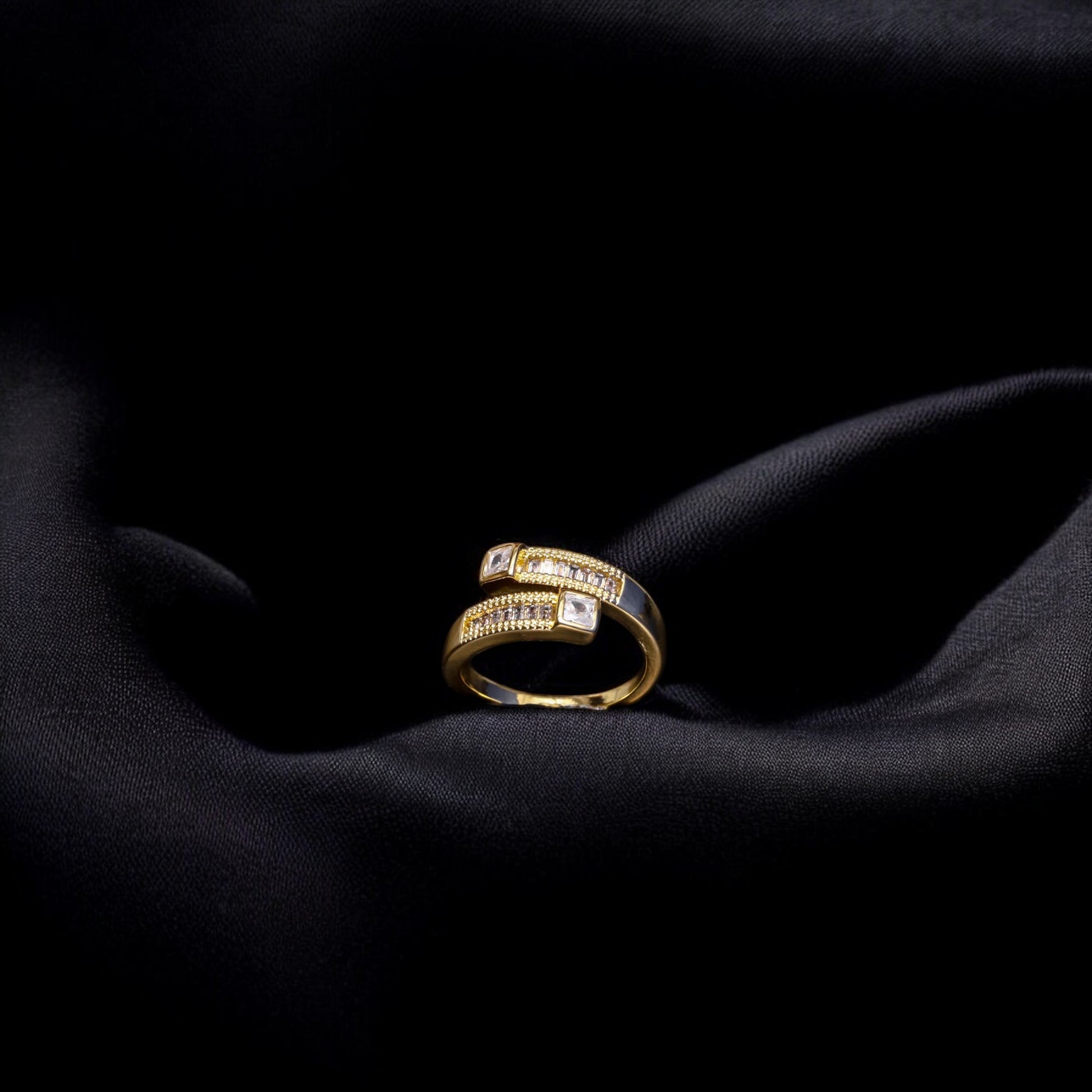 Illusion Ring