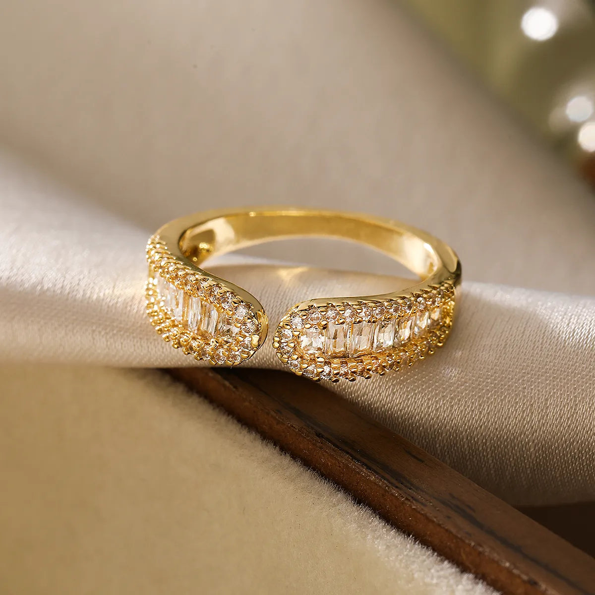 Stella Zircon Ring